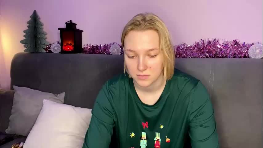 julielourens Приват Записи 2026-01-07