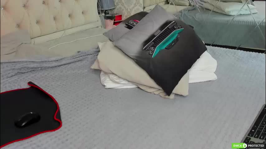 silascollins Приват Записи 2026-01-07