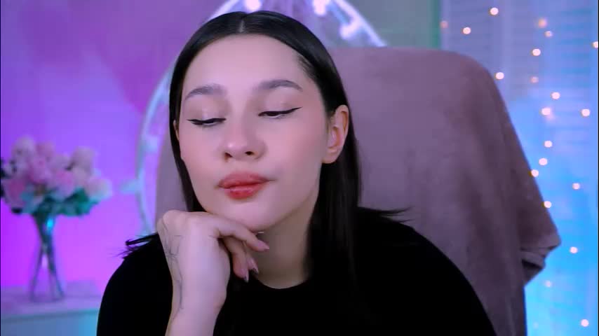 kimclarks Приват Записи 2025-11-18