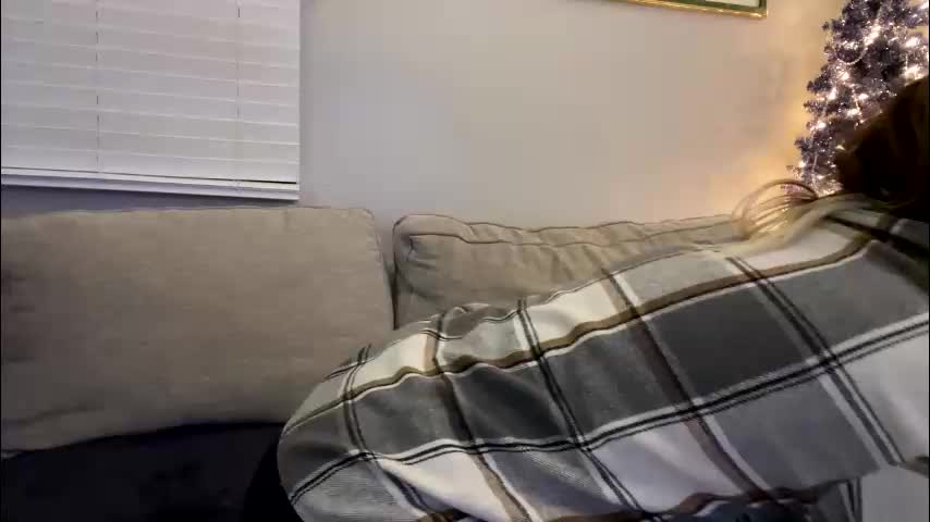 goddessmayvn Приват Записи 2025-12-16