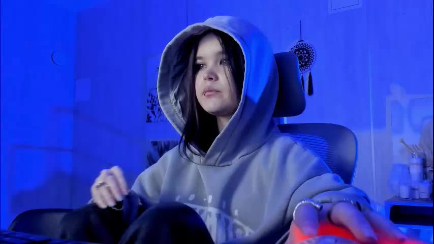 elainebeness Приват Записи 2025-11-14