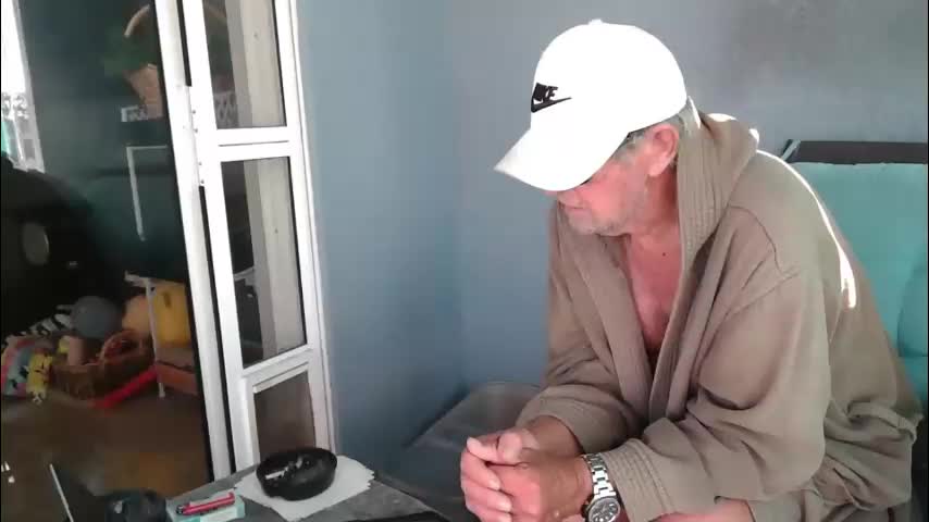 smallpenisbigtongue Приват Записи 2025-11-18