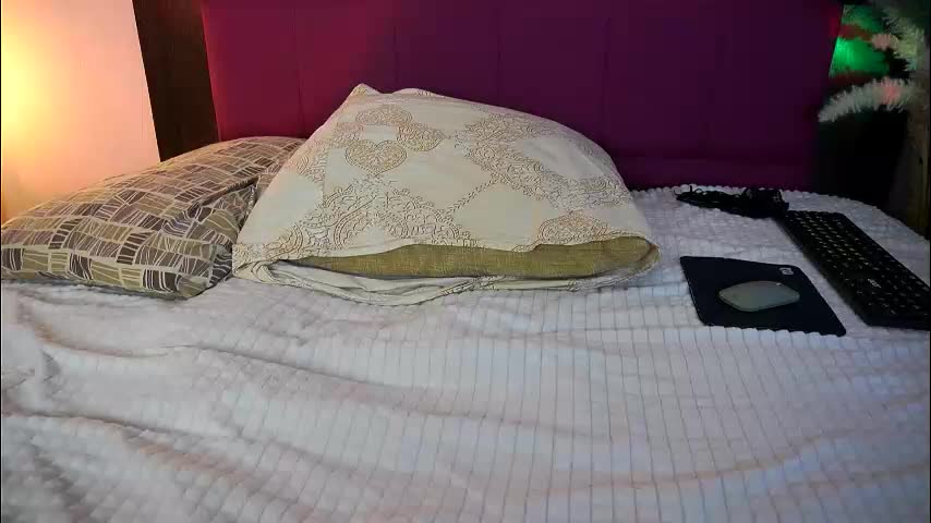 holyyy_fuck Приват Записи 2025-12-15