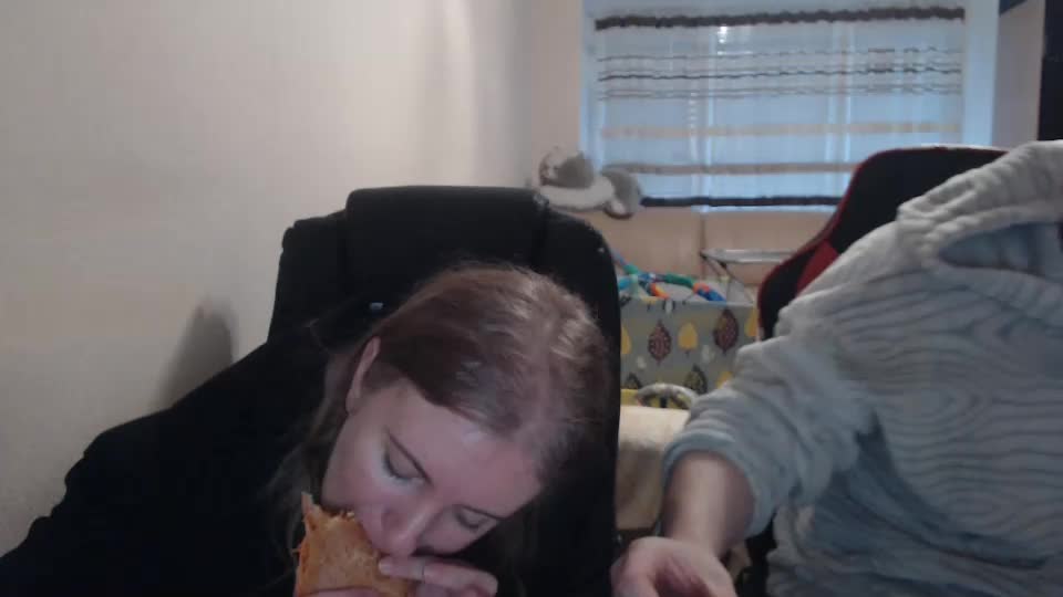 jenisandpeter Приват Записи 2025-12-11