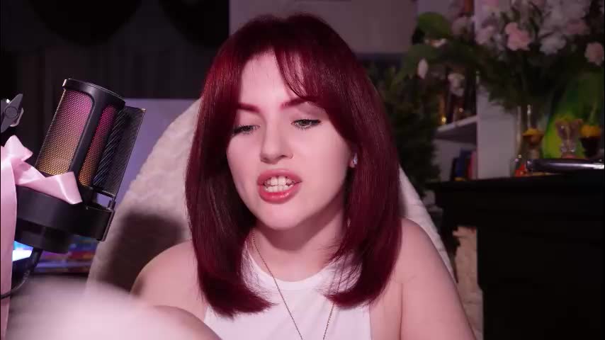 chriss_foxx Приват Записи 2025-11-18