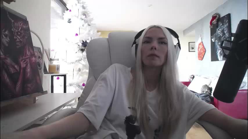 tinykylie Приват Записи 2025-12-10