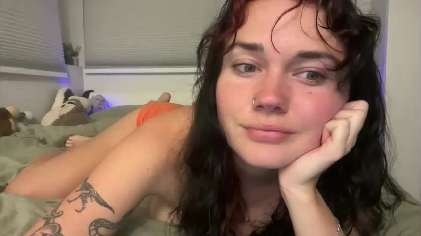 queencassidyy Приват Записи 2025-12-09