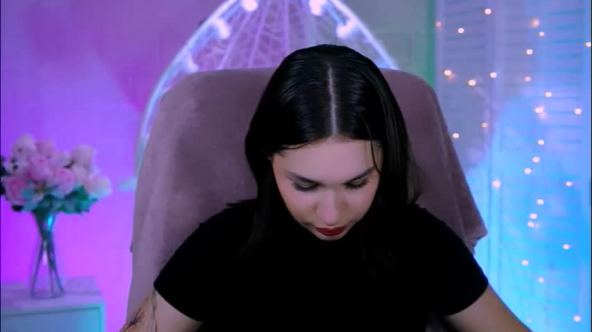 kimclarks Приват Записи 2025-11-18