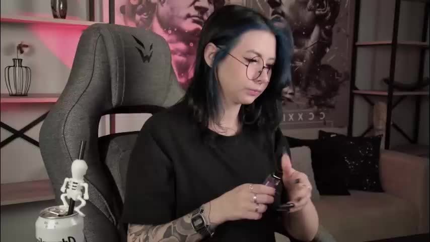 wesleegray Приват Записи 2025-11-19