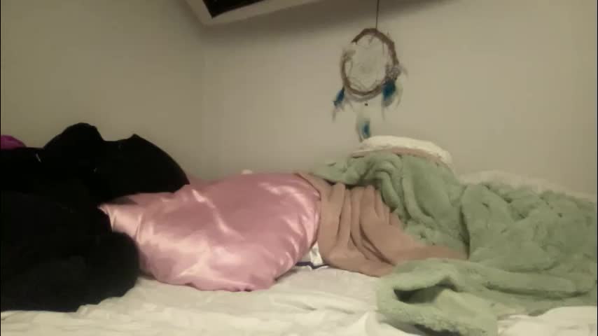 lilianlovess Приват Записи 2025-12-19