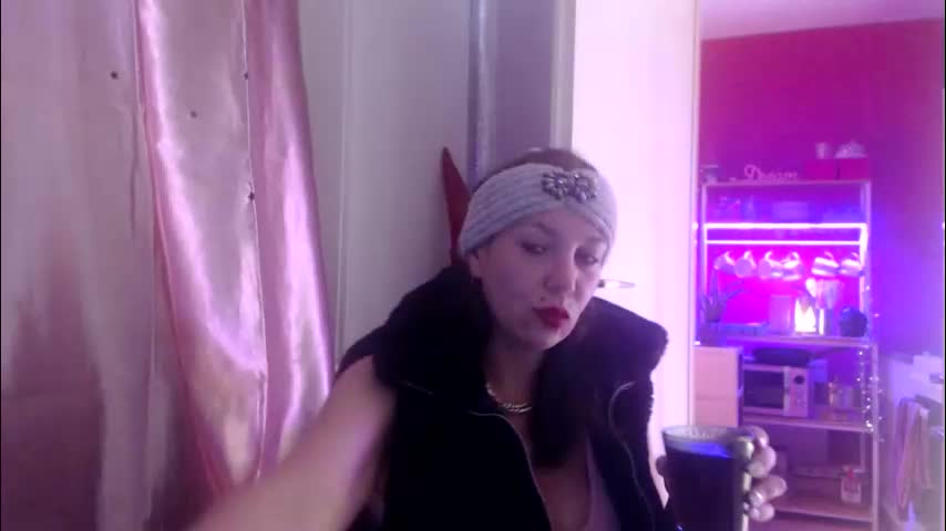 melli23 Приват Записи 2025-12-15