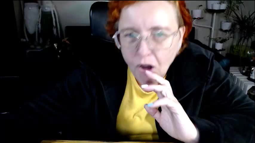 joannaandneighbour Приват Записи 2025-12-12