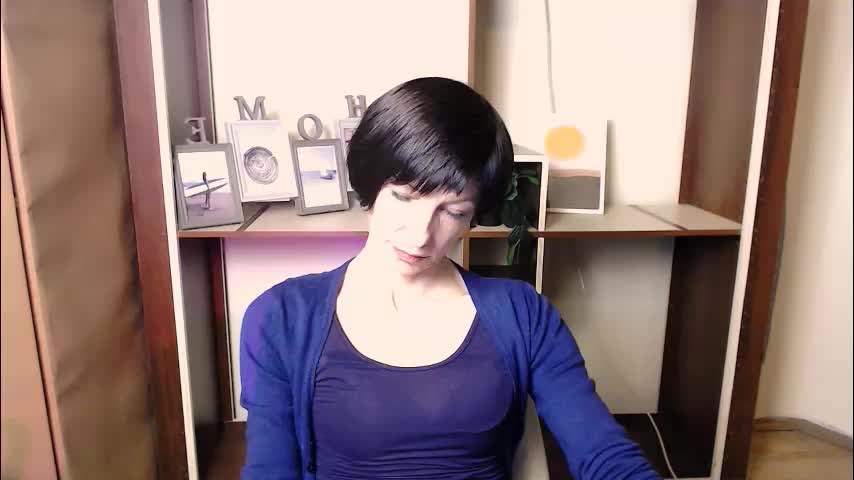 angelinalov_ Приват Записи 2025-11-18