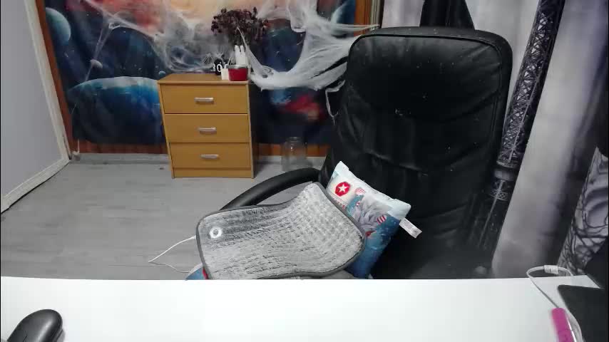 xxxnewlywedsxxx Приват Записи 2025-11-19