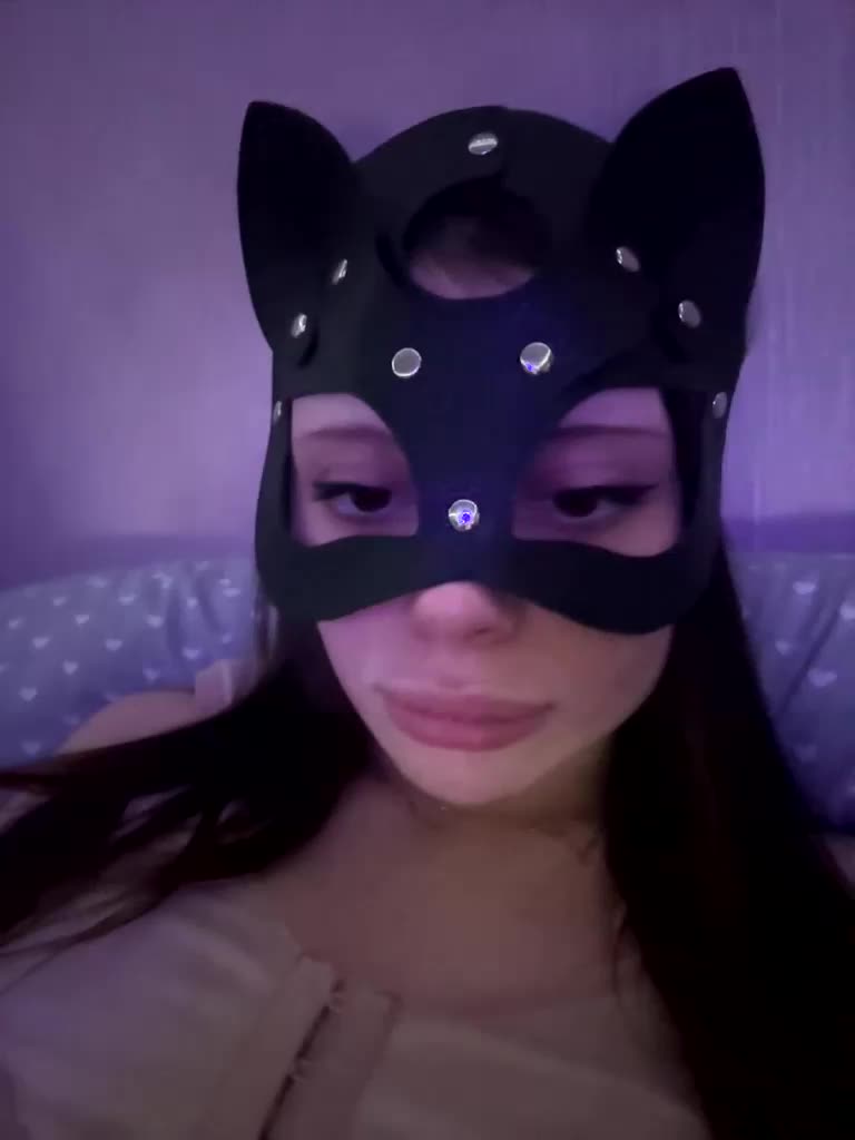 1Miumiumiu Приват Записи 2026-01-09