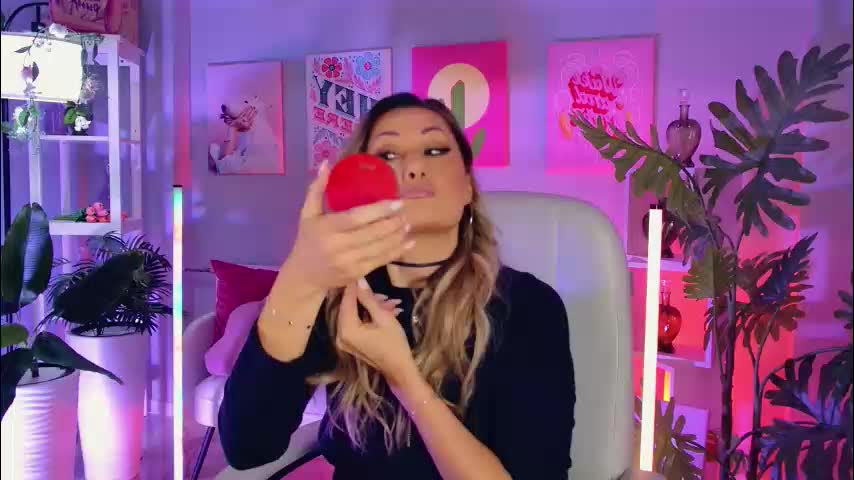 sarahholly Приват Записи 2026-01-11