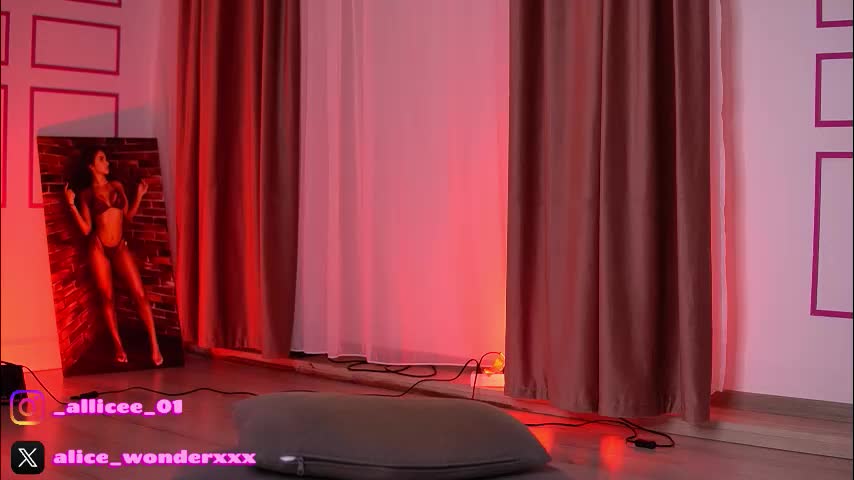 vanessasimon Приват Записи 2026-01-13