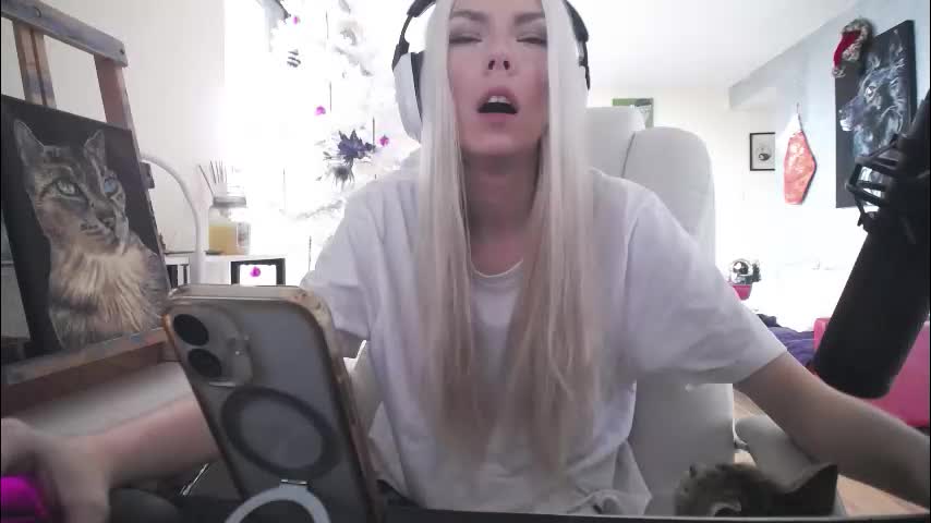 tinykylie Приват Записи 2026-01-14