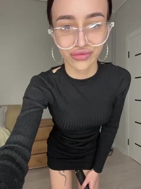 AdeleLaCroix Приват Записи 2026-01-17