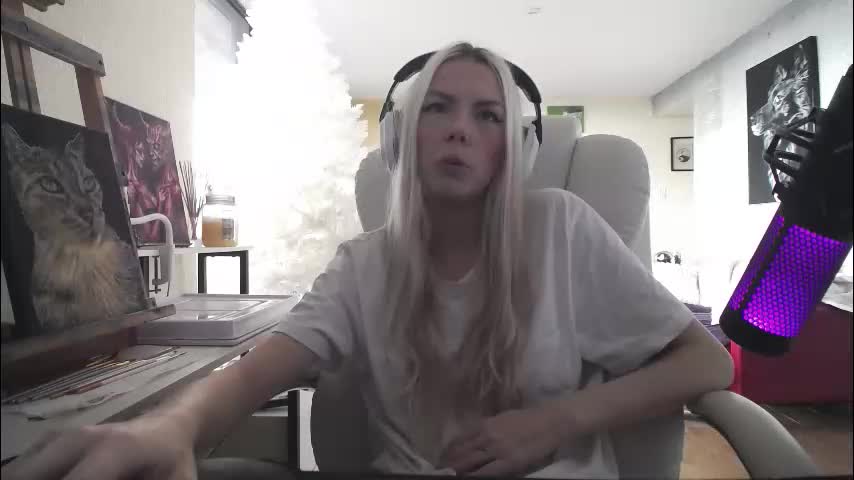 tinykylie Приват Записи 2026-01-17