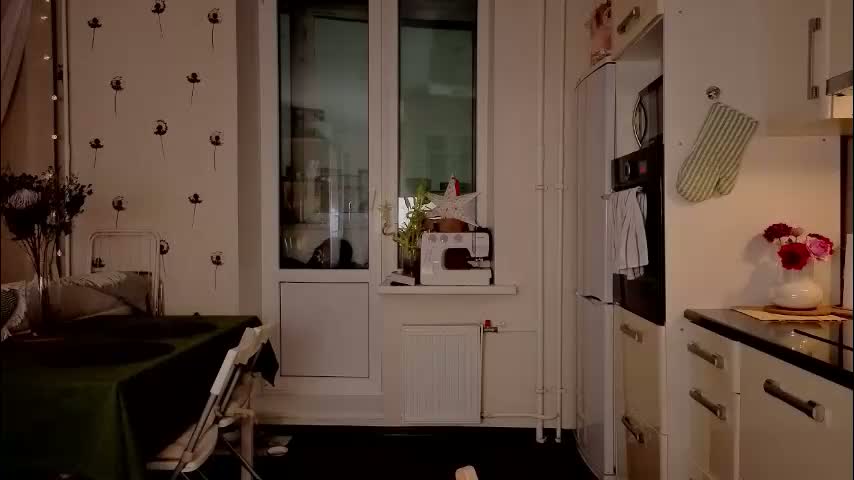 luciacoy Приват Записи 2026-01-18