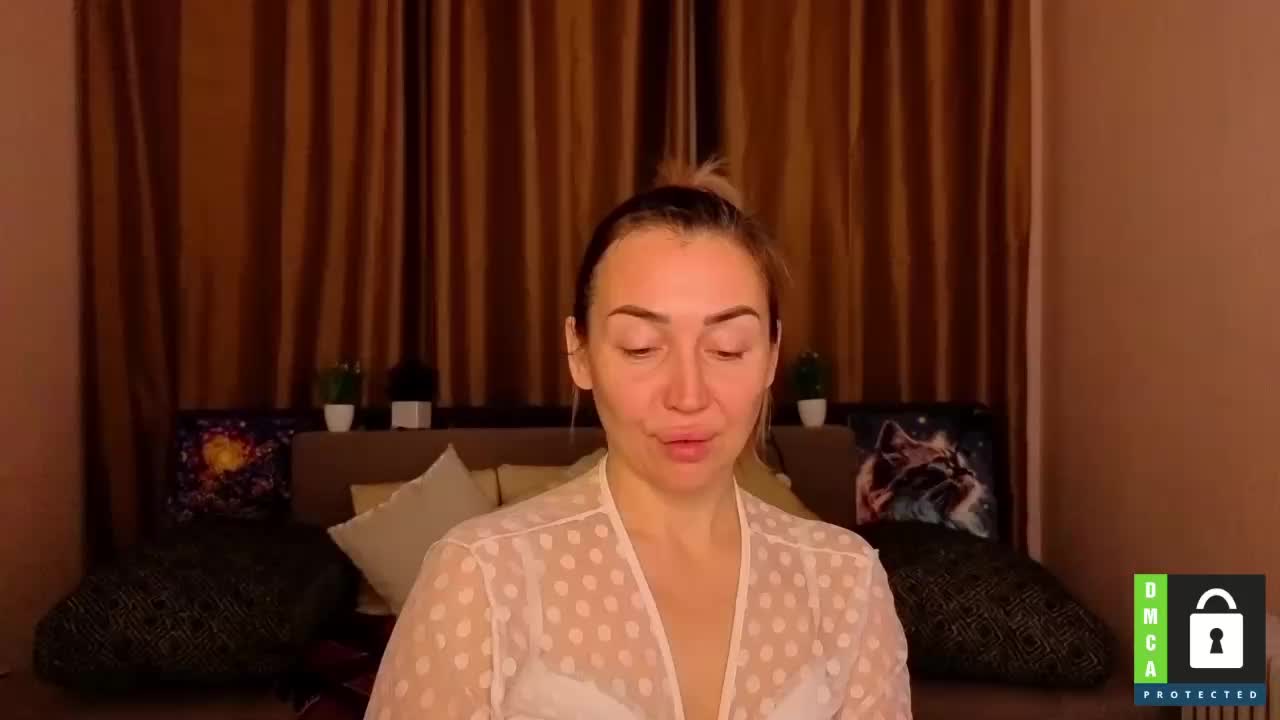 Jullyblondkiss Приват Записи 2026-01-22