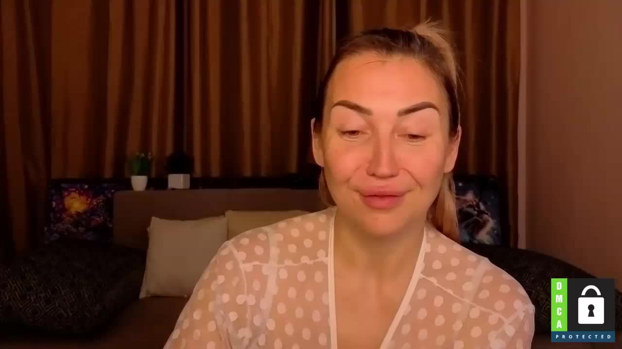 Jullyblondkiss Приват Записи 2026-01-22