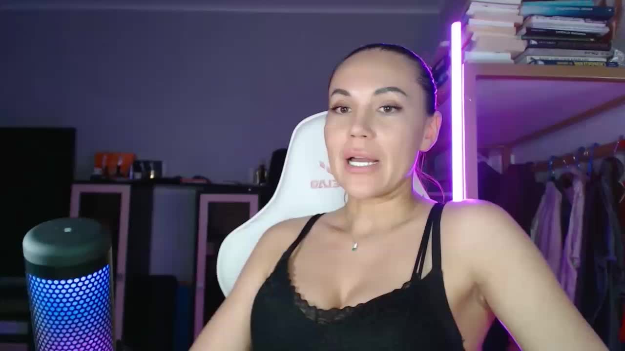 QWEENII Приват Записи 2026-01-23