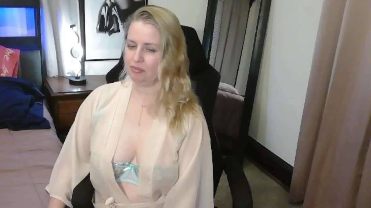 Holliekate Приват Записи 2026-01-24