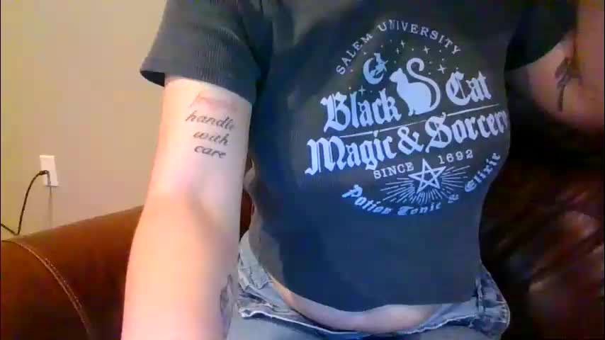 alliebearx Приват Записи 2026-01-25