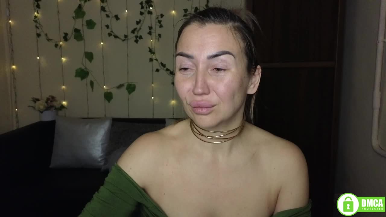 Jullyblondkiss Приват Записи 2026-01-27