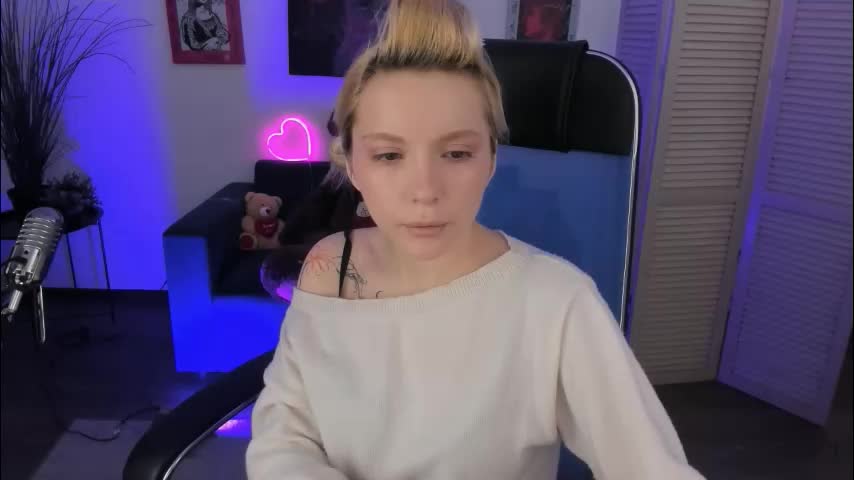 aurorawrenfield Приват Записи 2026-01-28