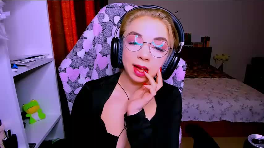 littleSiyfairy Приват Записи 2026-01-28