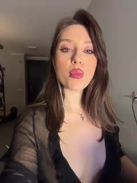 Melissa222Femdom Приват Записи 2026-01-29