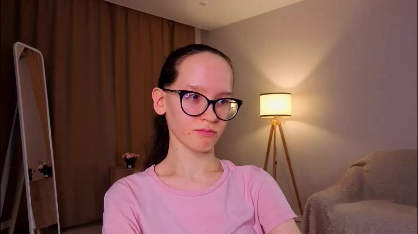 lynettebails Приват Записи 2026-02-01