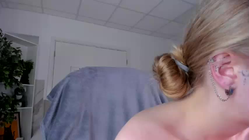 MiaMeowa Приват Записи 2026-02-01