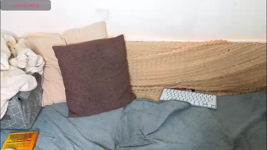 emilytrays Приват Записи 2026-02-01