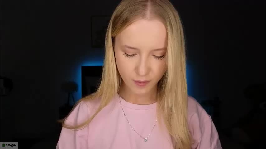 adele_armas Приват Записи 2026-02-01