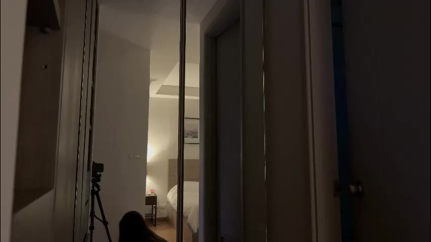 a_p_p_l_e Приват Записи 2026-02-01