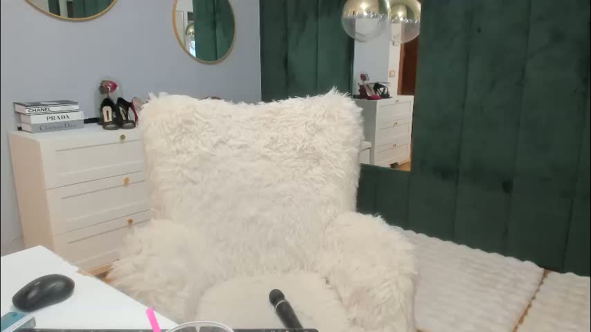 elisabaxter Приват Записи 2026-02-02