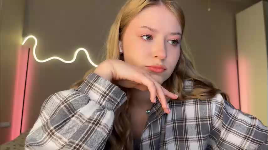 kittyloffe Приват Записи 2026-02-03