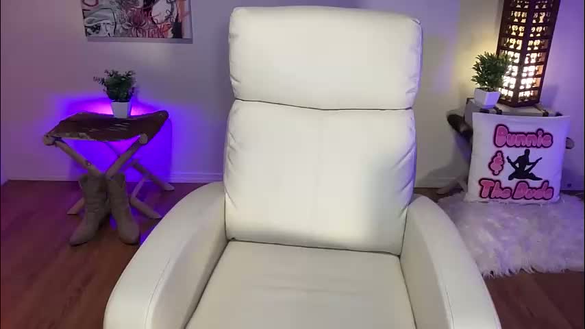 bunnieandthedude Приват Записи 2026-02-03