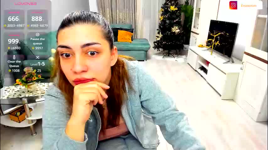 eveeevian Приват Записи 2026-02-04