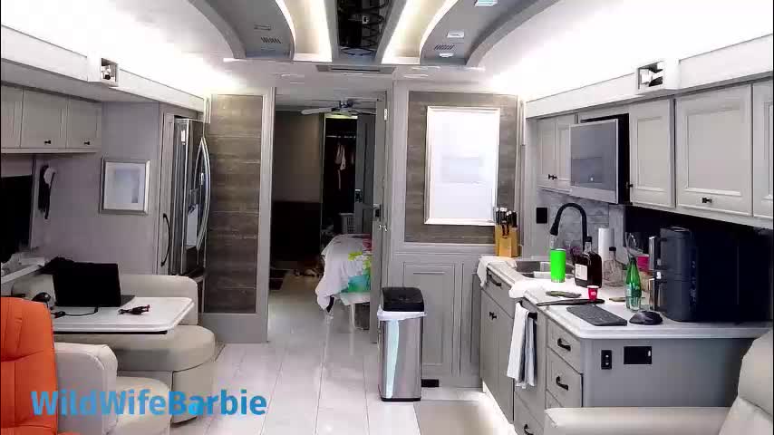 wildwifebarbie Приват Записи 2026-02-04