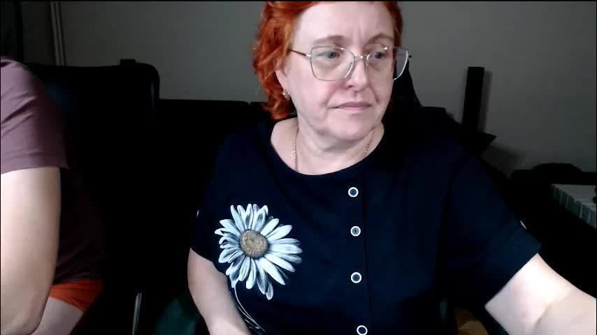 joannaandneighbour Приват Записи 2026-02-04