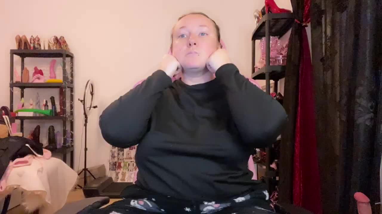 NylonQueen Приват Записи 2026-02-07