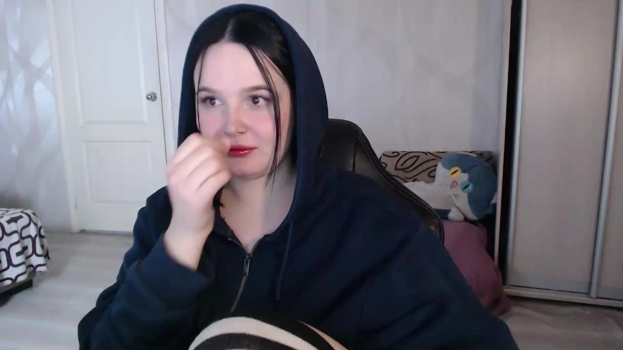 Lizzi-Peach Приват Записи 2026-02-08