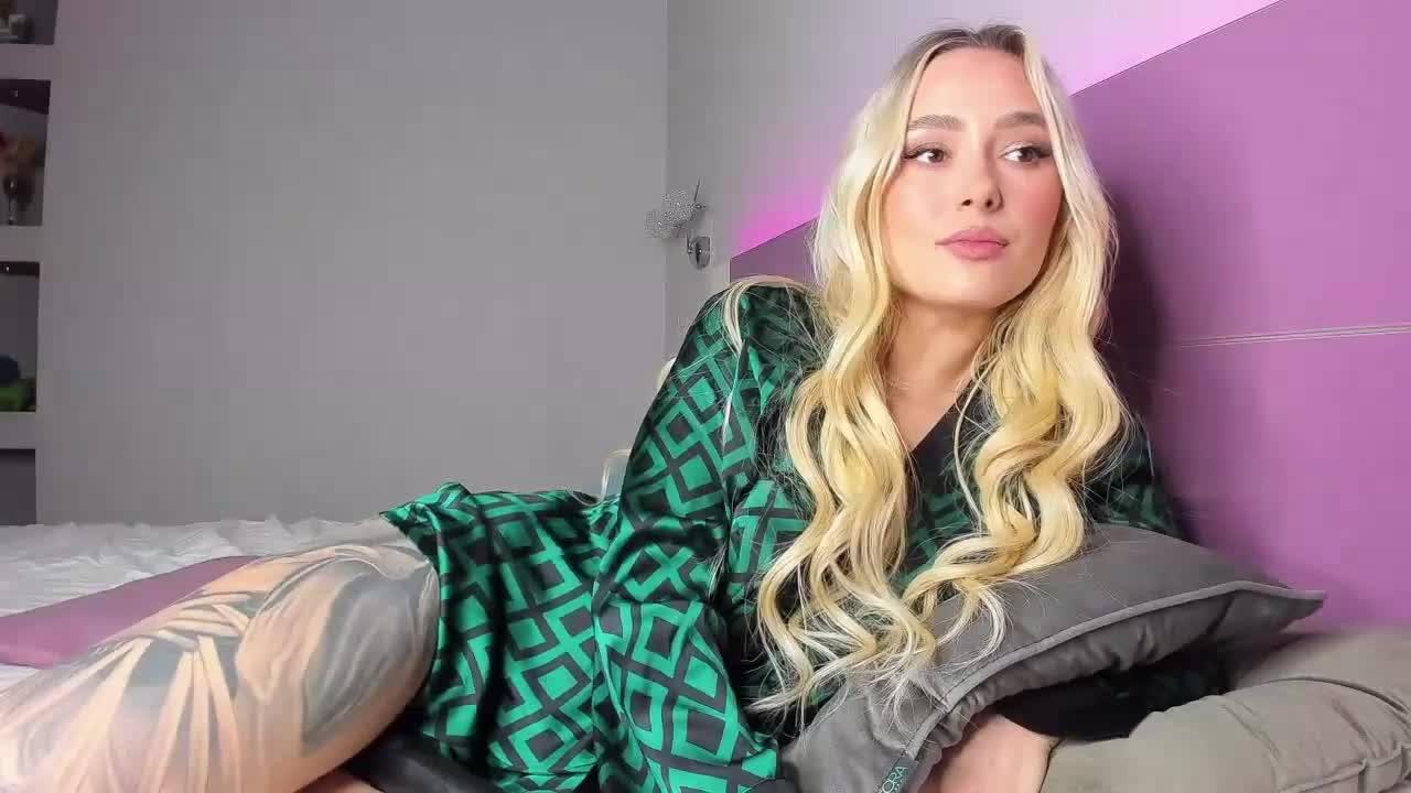 NaughtyBlond4 Приват Записи 2026-02-09