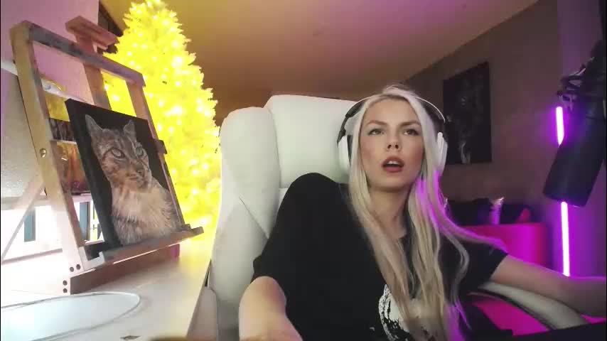 tinykylie Приват Записи 2026-02-10