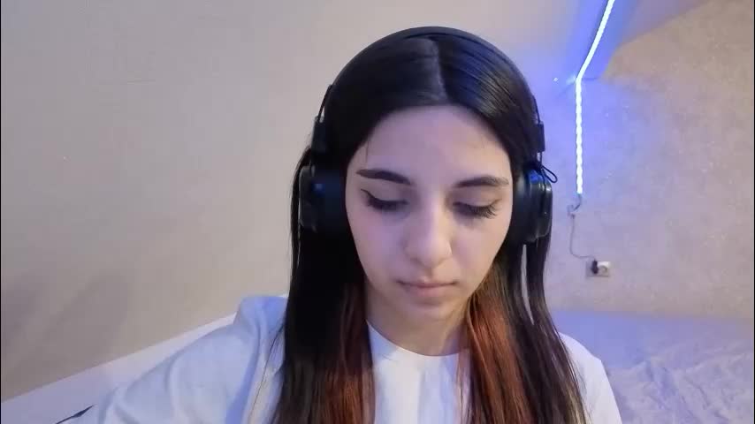 maureenbuff Приват Записи 2026-02-12